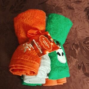 St. Nicholas Square 100% Cotton Holiday Washcloths (Set of 6)